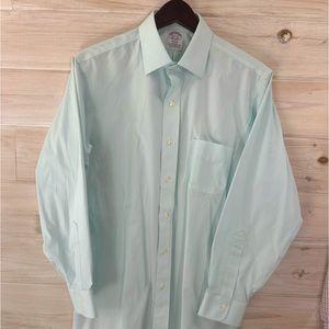 Brooks Brothers Supima Dress Shirt (15.5 x 32, Medium) Rare Seafoam Green Color